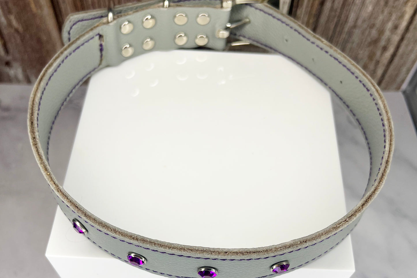 Large Grey Collar with Violet Diamante