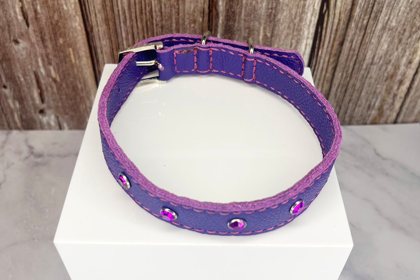 Medium Purple Collar with Violet Diamante