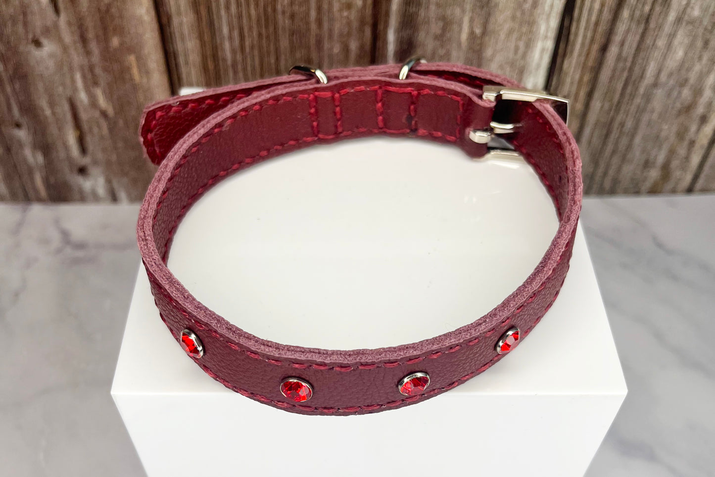 Medium Red Collar with Red Diamantes