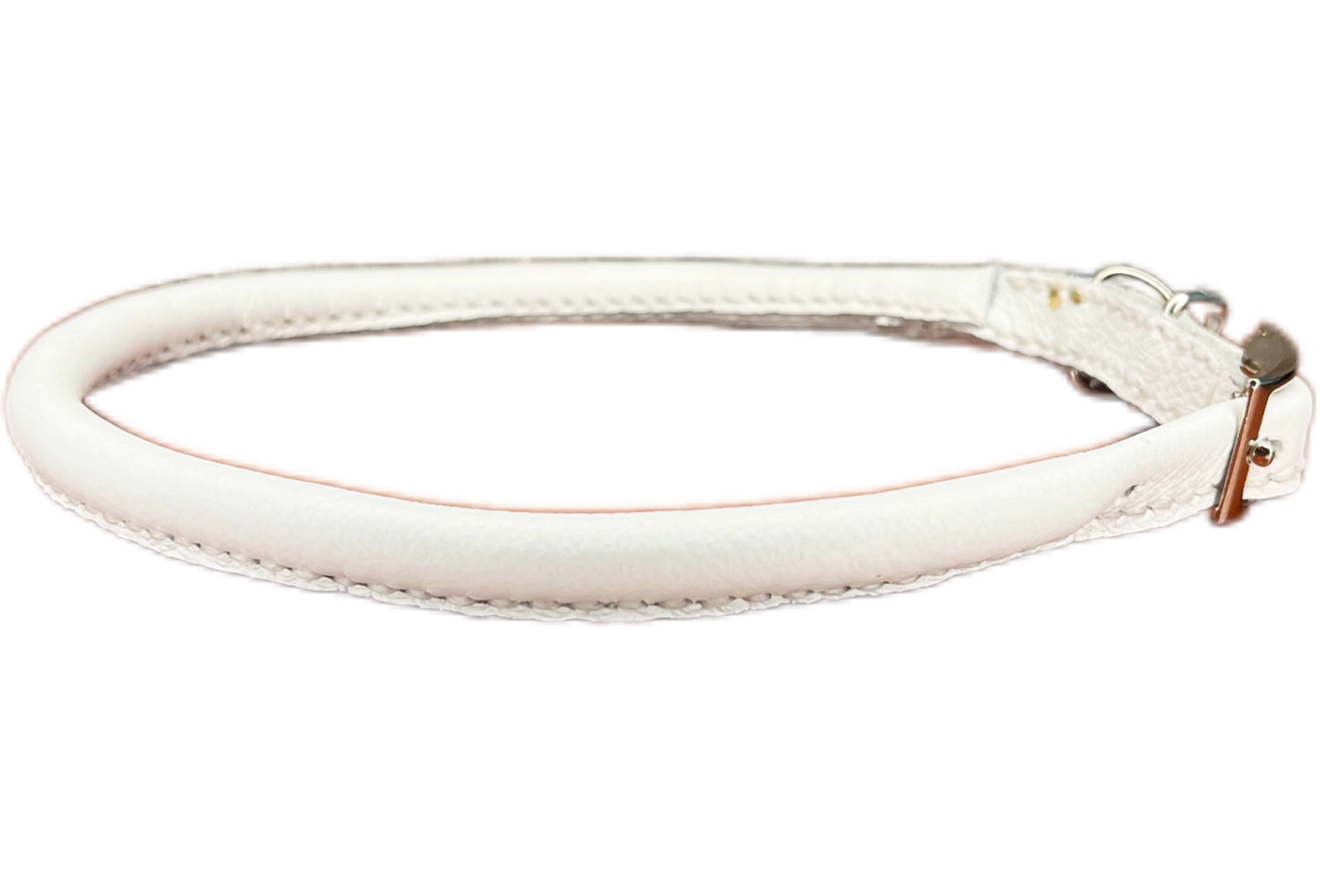 Thick White Rolled Collar