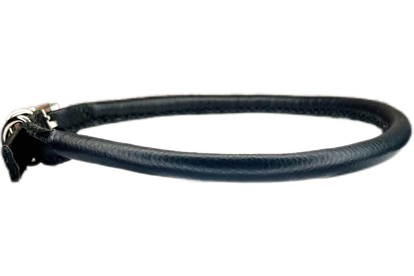 Thick Black Rolled Collar