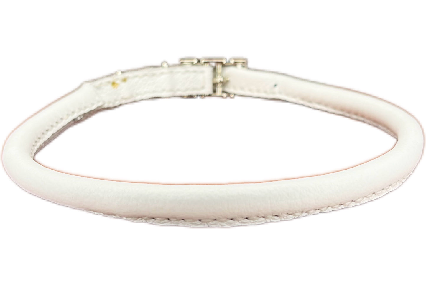 Thick White Rolled Collar