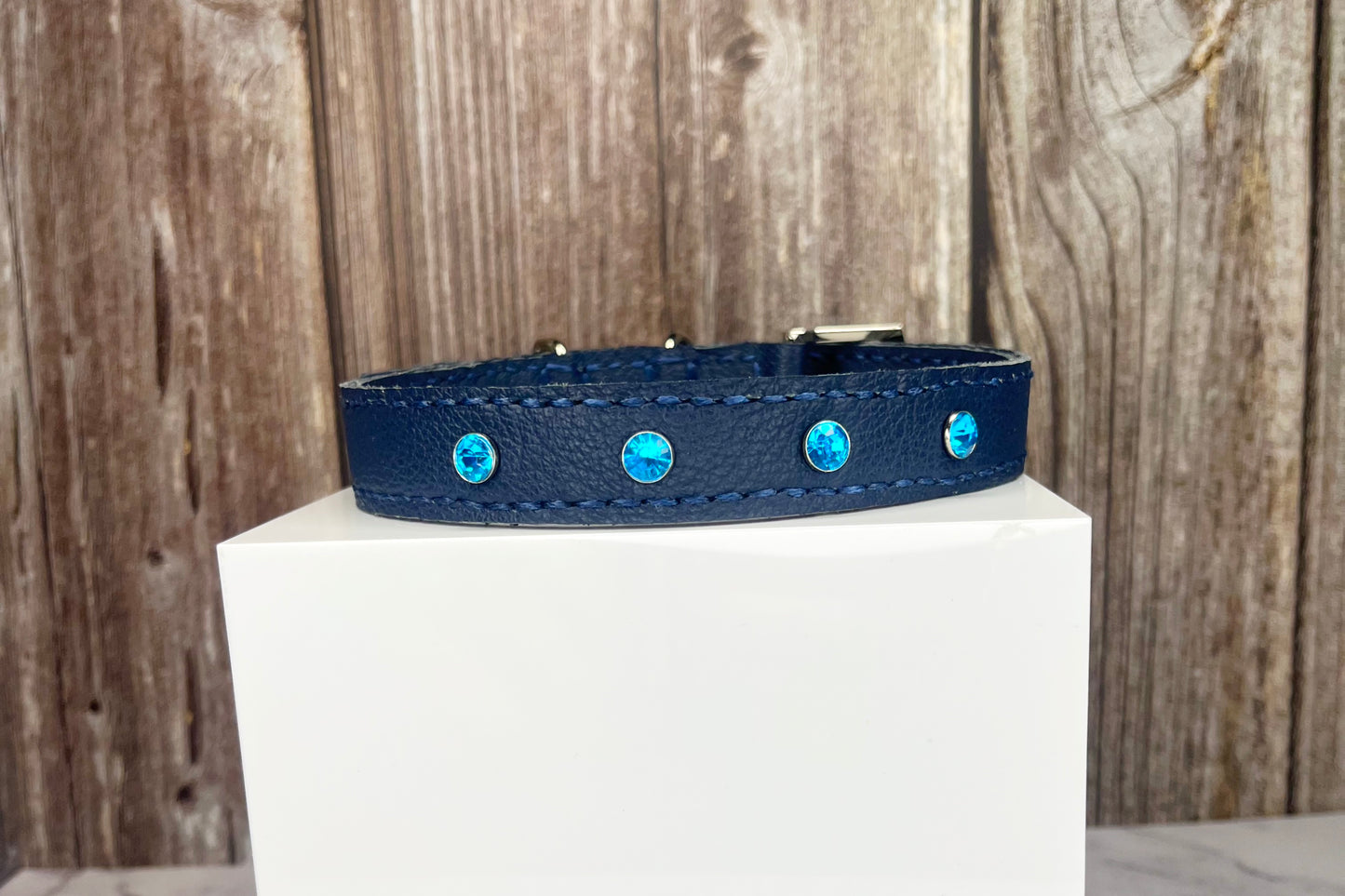 Medium Navy Blue Collar with Turquoise Diamantes