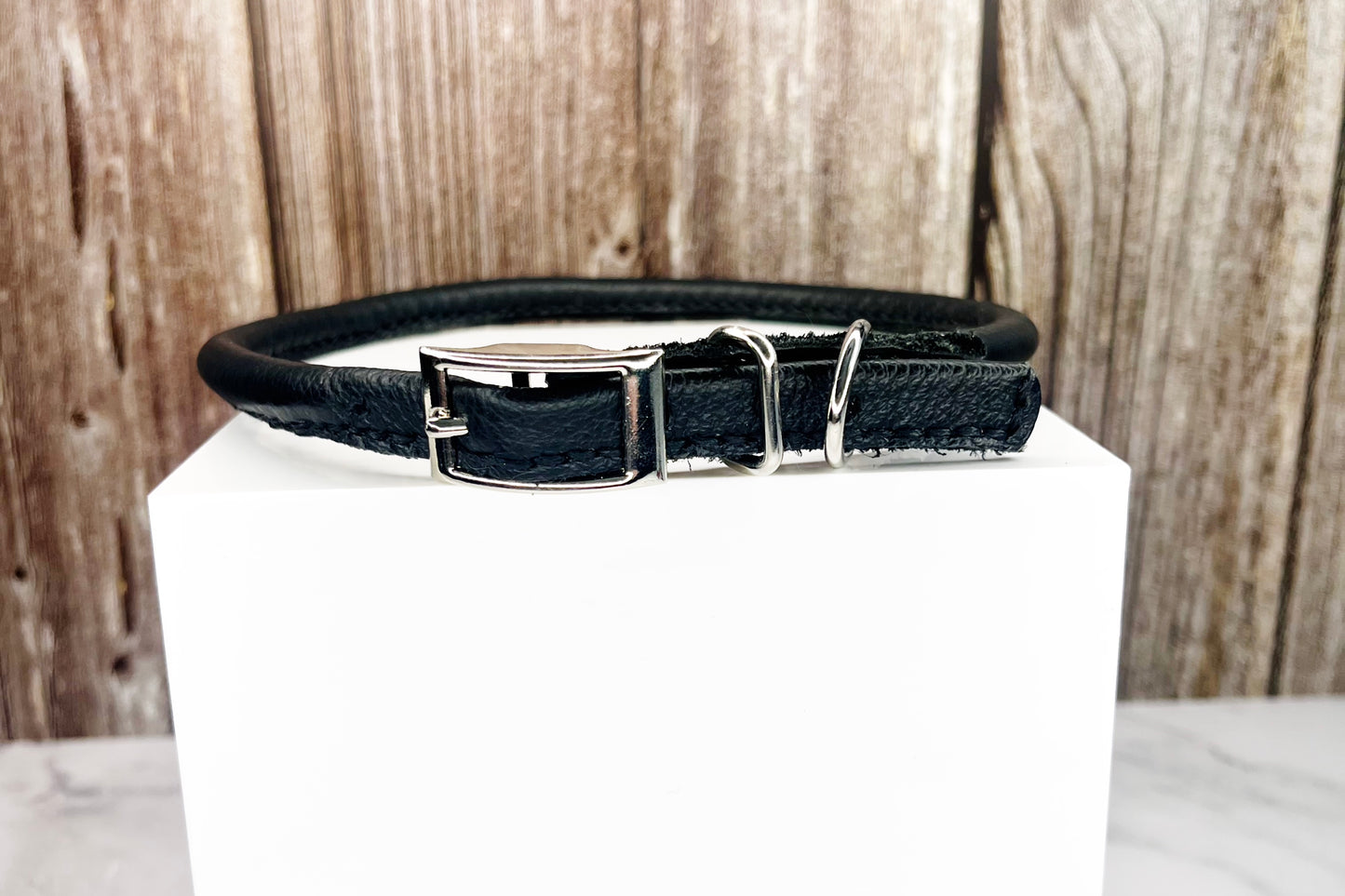 Thick Black Rolled Collar