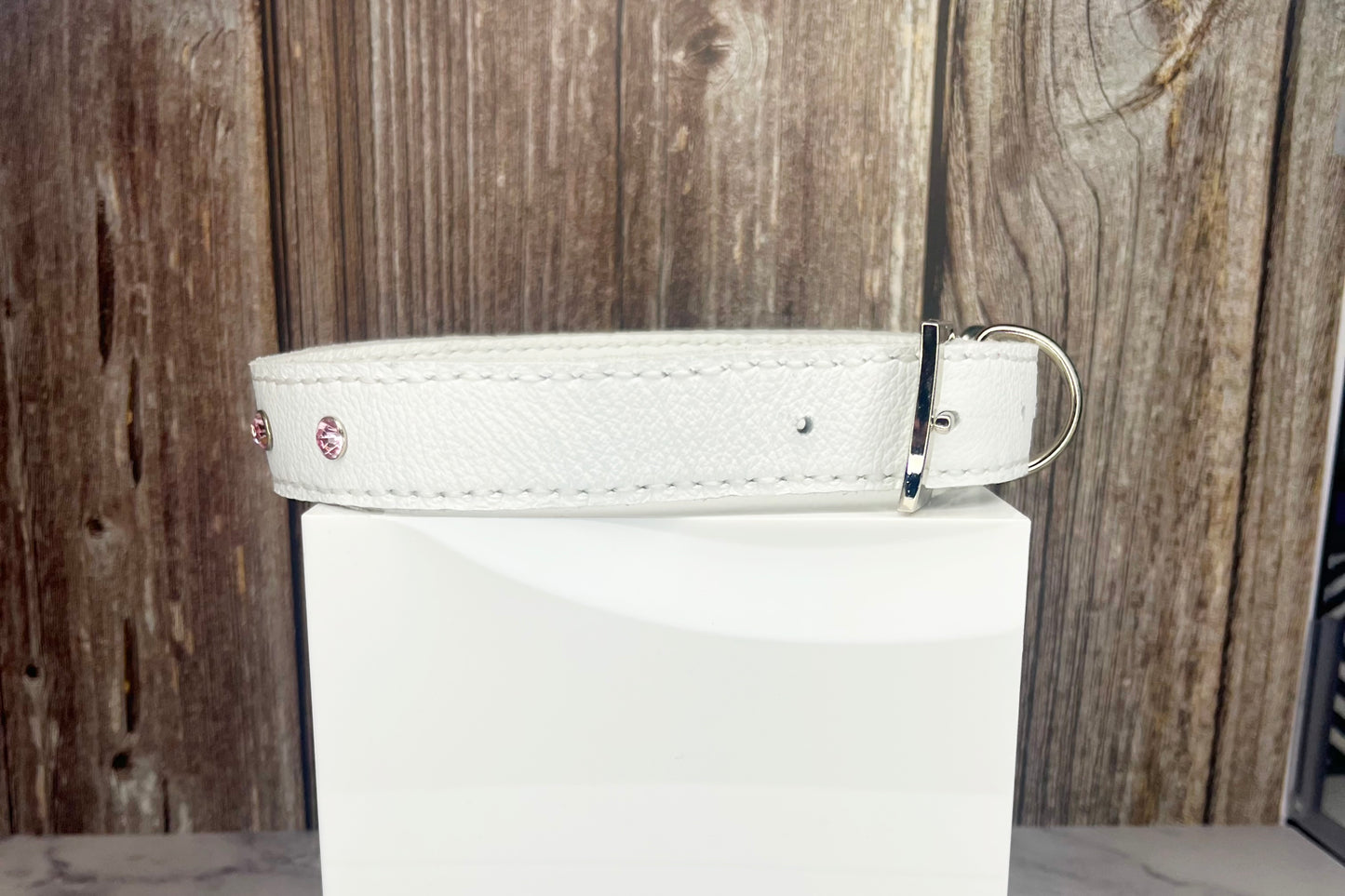 Large White Collar with Light Pink Diamante