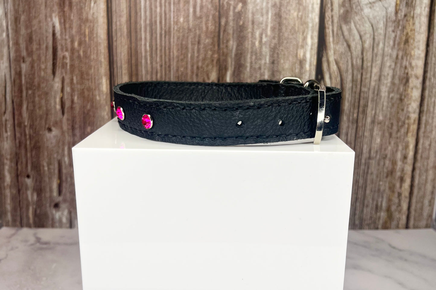 Medium Black Collar with Hot Pink Diamantes