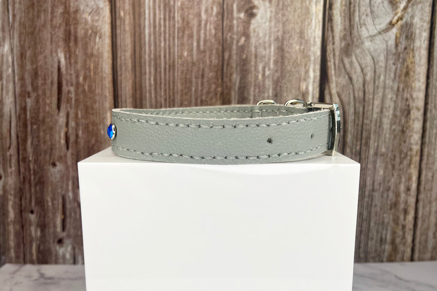 Medium Grey Collar with Royal Blue Diamantes