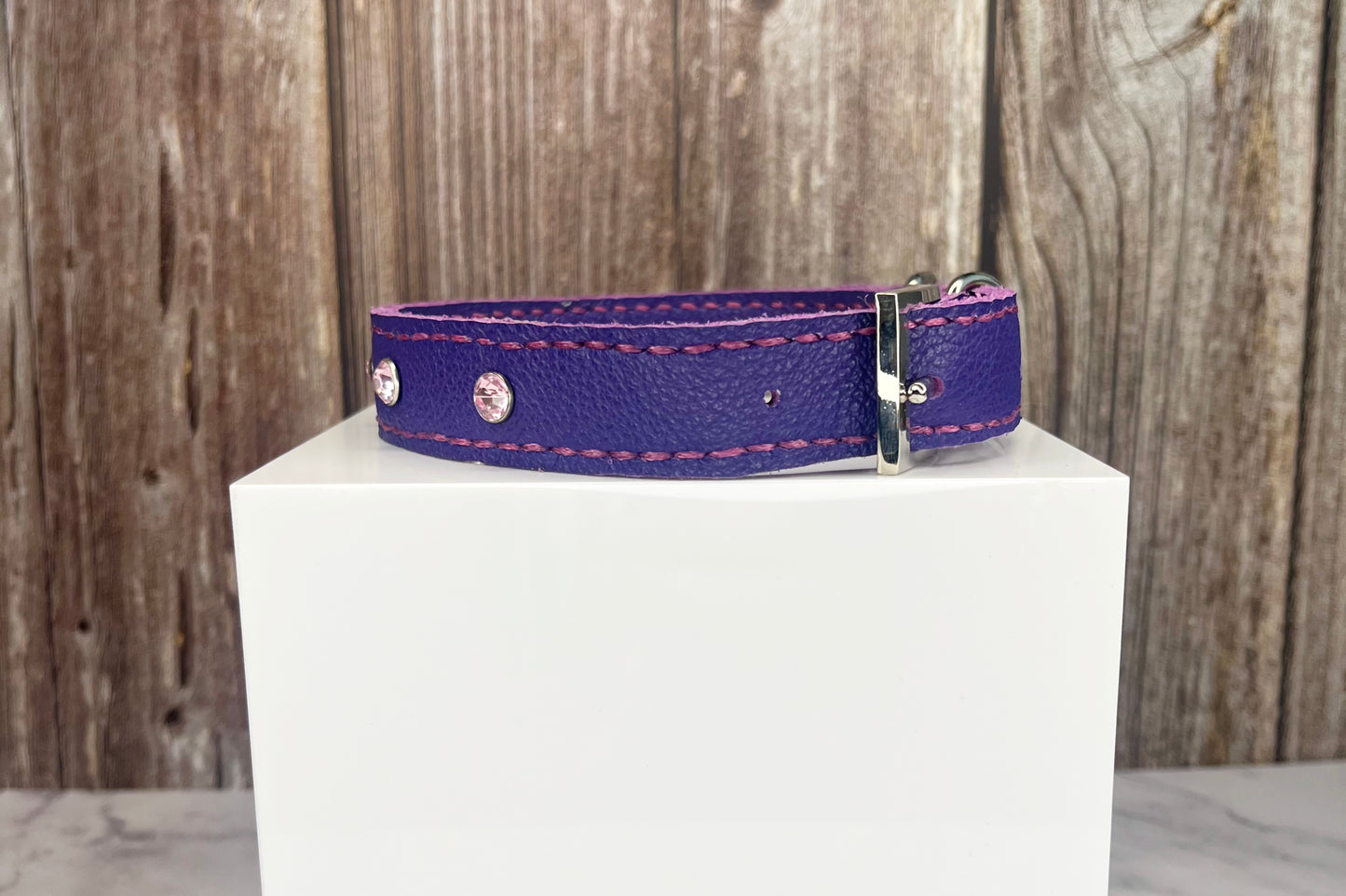 Medium Purple Collar with Light Pink Diamante