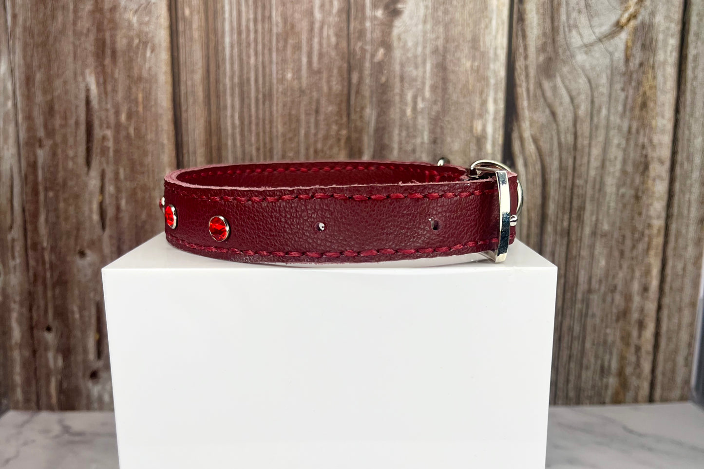 Medium Red Collar with Red Diamantes
