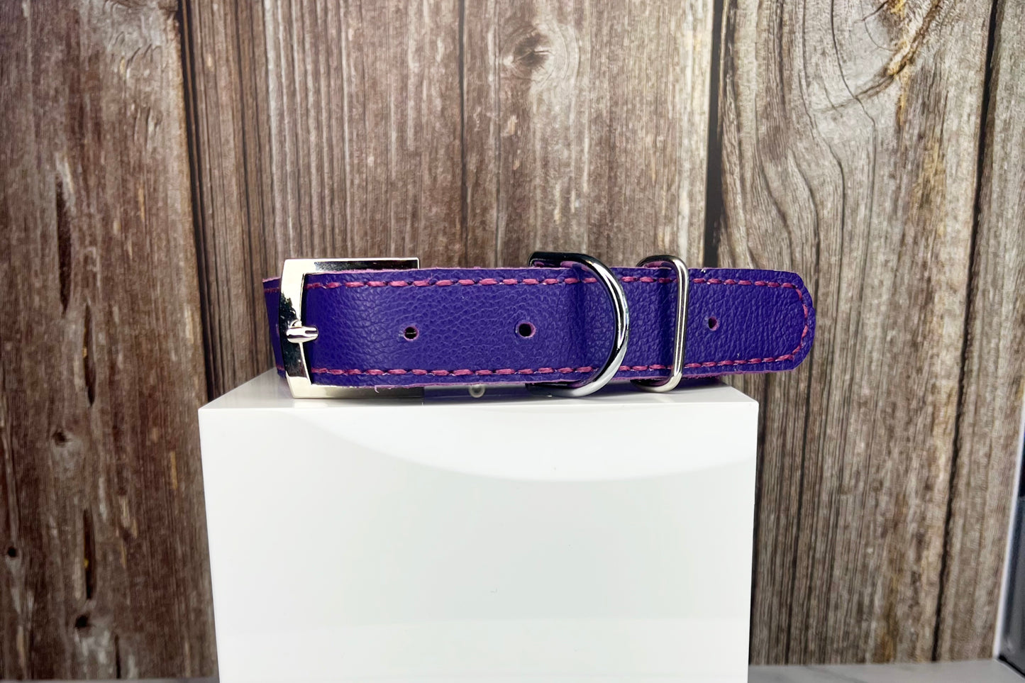 Large Purple Collar with Violet Diamante