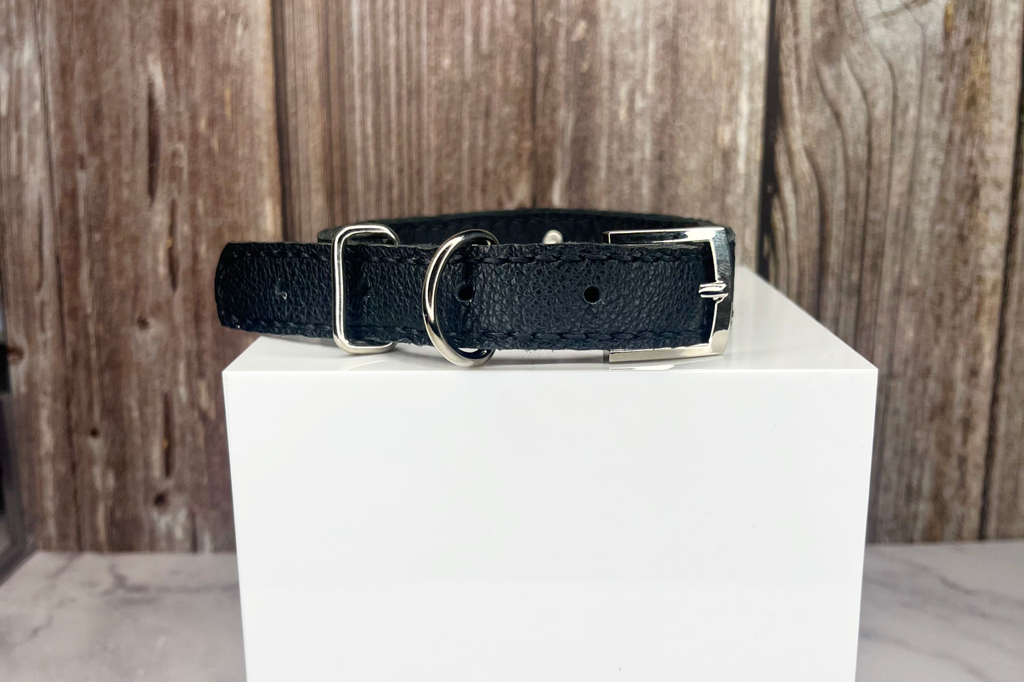 Medium Black Collar with Red Diamantes