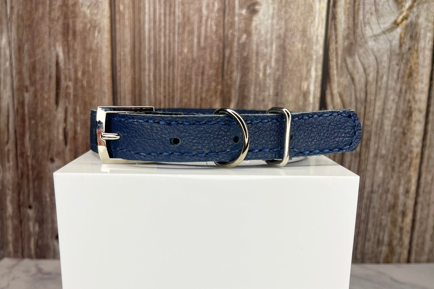 Medium Navy Blue Collar with Royal Blue Diamante
