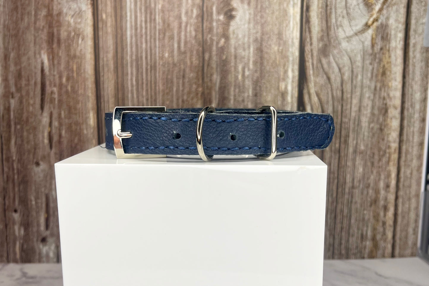 Medium Navy Blue Collar with Turquoise Diamantes
