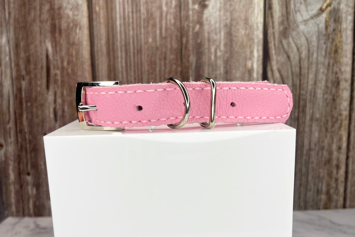 Medium Pink Collar with Hot Pink Diamante