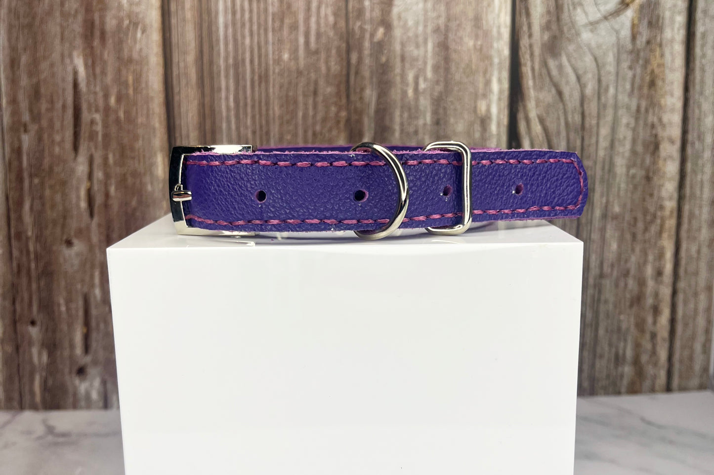 Medium Purple Collar with Light Pink Diamante
