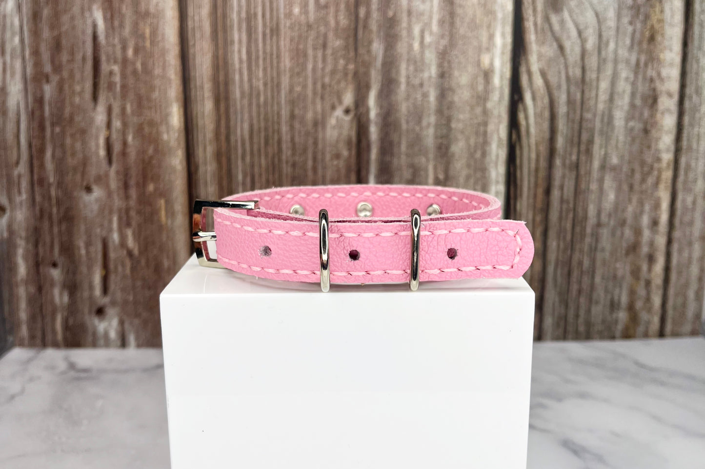 Small Pink Collar with Lilac Diamantes