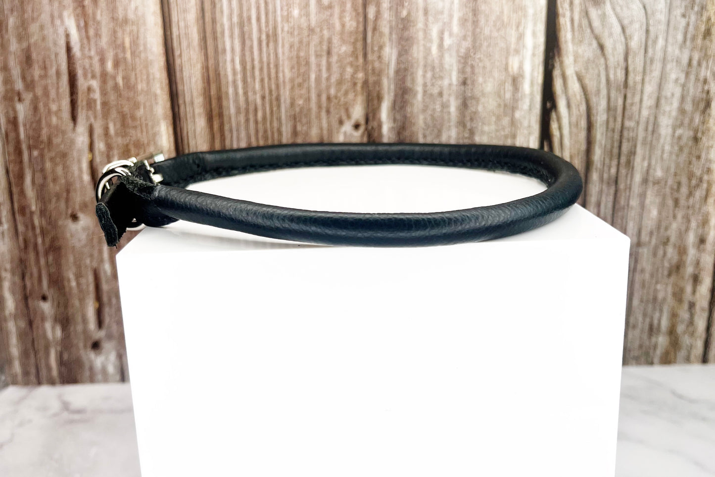 Thick Black Rolled Collar