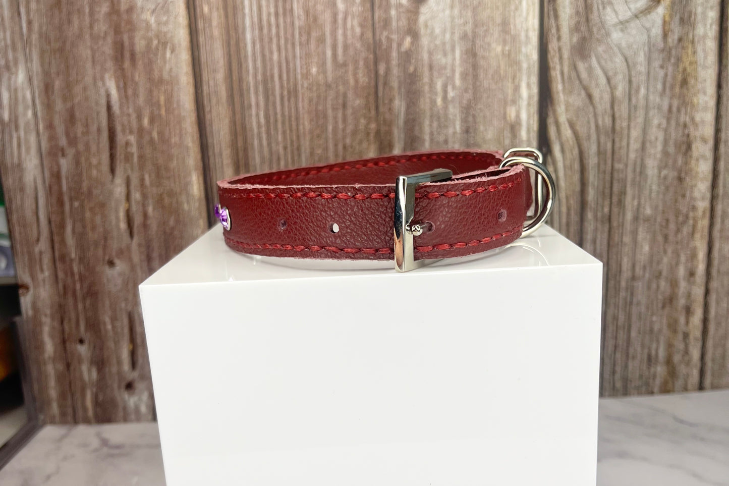 Medium Red Collar with Lilac Diamamtes