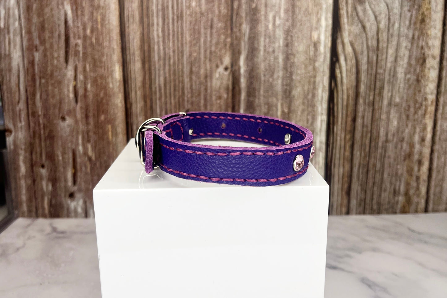Small Purple Collar with Light Pink Diamantes